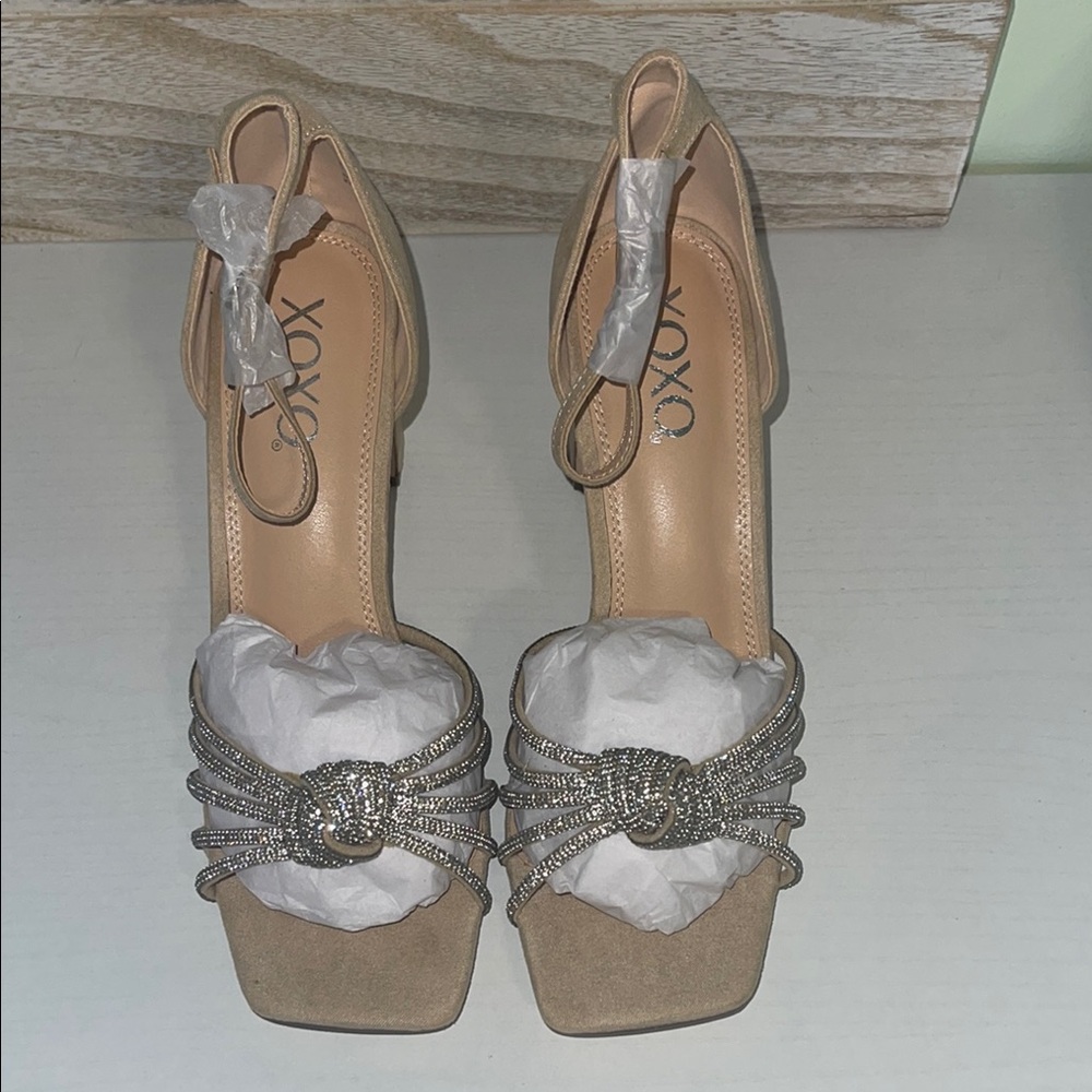 XOXO Women's Taupe Heeled Sandals BNIB